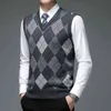 Mode Designer Merk Argyle Pullover Diamond Sweater V-hals Knit Vest Mannen 6% Wol Mouwloze Autum Casual Mannen Kleding 211221