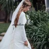 Abito da sposa da giardino in raso con maniche lunghe, maniche lunghe, bottoni sul retro, abiti da sposa, abiti da sposa da principessa in avorio bianco