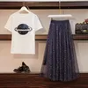 Nuevo conjunto de dos piezas de verano para mujer, camiseta de manga corta con lentejuelas Planet, conjunto de falda de malla con cintura elástica, trajes de falda para mujer LJ201126
