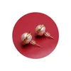 Kvinnor Designers Earing Hand-sår Örhängen 14K Gold Stud 9-10mm Oblate Flawless Freshwater Pearl Enkel stil