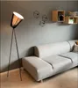 Lampadaire nordique designer lampadaire de trépied de fer moderne pour le salon de la chambre à coucher décor créatif maison E27 lampe debout