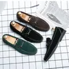 Jurk schoenen mannen groen suède loafers casual business flat slip op formele zachte comfortabele rij sociale schoen