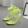 Sandálias 2021 Ladies Fashion tornozelo com fetiche verde fetiche de verão Praça aberta do dedo do pé de calcanhar de 11,5 cm Sapatos de festa Tamanho 35-42
