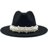 Stingy Brim HatsピンクジャズFedoraの結婚式の女性真珠フェルト帽子ホワイトエレガントな女性ウールパナマTrilbyフォーマルパーティーキャップ58-61cm1