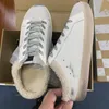 Mode Heren Dames Oude stijl sneakers Schoenen Superster Leer Bovenwerk Suède Gletter Luipaard pluche pantoffels Casual Veterschoenen Superstar Klassiek IOK3