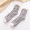 7 couleurs corail polaire chaussettes couleur bonbon étage sommeil chaussettes floues filles hiver chaud moelleux épais serviette chaussette femmes filles bas