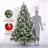 Amerikaanse stock sneeuw stroomde kerstboom 7,5ft kunstmatige scharnierende pijnboom met witte realistische tips Onvoorwaardelijke kerst decoraties w49819948