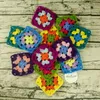 DIY Crochet Doilies Multicolor Onderzetters Vierkante Tafel Matten Decoratie Handgemaakte Haak Cup Pad 9cm Wol Kleding Patch 50pcs / lot T200708