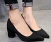 Skor Square Heel Women Pointed Toe Pumps Fashion Grey High Heels Flock Leather Black Party Shoes Plus Stor storlek 47 48 50