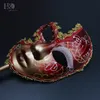 HD 6 видов венецианской маски на палочке Mardi Gras Mask для женщин / мужчин Masquerade Party Prom Ball Halloween Party Cosplay Favors Y200103
