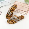 Mode sexiga kvinnor sommar tofflor leopard tryck romerska vilda utomhus flipflops avslappnade kvinnliga strand tofflor y200423