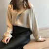 女性用ブラウスシャツ秋のファッションボタンアップサテンシルクシャツカジュアル女性ソリッドカラー長袖vネックプルオーバーシフォンオフィスブラウス