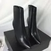 Hot Sale-Hot Sale-A marca de alta qualidade O designer 11 centímetros preto A carta pico Tornozelo Botas mulheres meados de bezerro botas