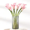 10Pc Sensazione della mano PU Simulazione Piccola Calla Lily Fiori artificiali Home Decora Fiore Muro Sfondo di nozze Gigli di fiori finti
