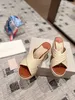 2022 Sandali con plateau da donna di alta qualità Pantofole da spiaggia casual estive in tela etniche migliorate