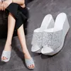 2020 pailletten Keil Hausschuhe Weibliche Muffin dicken sohlen Sandalen Hausschuhe mit hohen absätzen Casual non-slip Schuhe n976 X1020