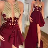 Sexig sida Split Aftonklänningar Velvet Gold Appliqued Lace Mermaid Prom Dress Fashion Sweep Train Custom Made Robe de Soirée