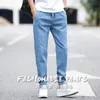 BINHIIRO Jeans da uomo estivi Tinta unita Jeans casual classici sciolti Uomo Dritto Slim Fashion Beam foot Pantaloni in denim maschio K606 201118