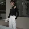 Cheiaart sexy manga comprida top frio ombro preto t camisa mulheres apertada designer senhoras top roupa interior tshirt roupas de queda 20115