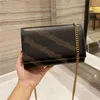 Bolsas de ombro de moda luxuosas para designer de luxuosas de couro por atacado Mulheres formais dobradas bolsas de couro cruzar bolsas de embreagem de corpo cruzado