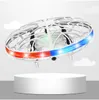 Regarder le contrôle des gestes Jouet pour enfants Suspension d'avion à induction UFO Mini drone jouets Induction Flying Spinning capteur de drone intelligent Lumière LED Quadcopter Qualité Premium