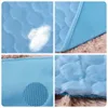 Summer Dog Cooling Mat Sky Blue Ice Pad Cool Pet Beds Soffa Cushion Filt Fit Alla husdjur andas S M L XL Size LJ200918