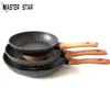 Master Star Best Fry Pan Revestimiento de granito negro Cocina antiadherente Mango de madera Sartén de mármol Cocina de inducción 20/24 / 28cm Set 201223