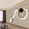 Art Deco LED Curve Wall Decorative Lighting Black Curved Wall Light Home Decor Bar Hall El Indoor Lampada A Muro Factory Di2538