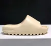 Mode män kvinnor tofflor designer benvita bilder beige svart grön chokladstorlek 36-45 utomhus strand toffel för manliga damer