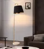 Lampadaire en marbre moderne nordique salle d'étude de pêche lampadaire de villa d'hôtel créatif noir et blanc