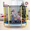 5.5ft-trampolines voor kinderen 65 inch buiten indoor mini peuter trampoline met behuizing, basketbalhoepel en bal inclusief A52
