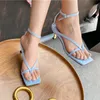 Hot Sale Fashion Sexy Square Head Clip Toe Gladiator Sandaler Kvinnor Högklackat 2020 Sommar Mode Ankel Buckle Stiletto Klänningskor