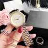 패션 브랜드 여성 소녀 스타일 철강 금속 밴드 쿼츠 손목 시계 K06