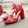 Сандалии невеста туфли толстые каблуки 2021 Традиционное свадебное платье женское роскошное каблук Красная Кристалл заостренная пряжка для мяса