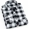 Outono Casual Men's Flannel xadrez Camisa Marca Macho Negócios Escritório Vermelho Vermelho Checkered Manga Longa Camisas Roupas 220312