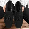 Scarpe in pelle per uomo Slip on Driving Shoes Casual Penny Tassel Mocassini Mocassini Scarpe Appartamenti in pelle di lusso Appartamenti Mocassin