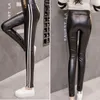 Femmes PU pantalon Hot Sexy Black Wet Look Faux Cuir Leggings Slim Shiny blanc piste Pantalon Plus la taille S-XXL LJ201006