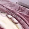 ダブルベッド冬のベッドリネン濃厚な毛布のための超柔らかい暖かいふわふわした重みの毛布ダブルレイヤーラシェルミンクブランケット201112
