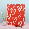 Valentinstag Liebe Geschenktüte rotes Herz bedruckt Einkaufsgeschenk Verpackungsbeutel weißes Kraftpapier kleine große Geschenkverpackungsbeutel EEF3918