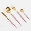 24pcs Gold Dinnerware 18/10 Stainless Steel Tableware Knife Fork Spoon Flatware Dishwasher Safe Cutlery Set 201128