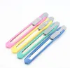 2021 Billigaste Mini Utility Kniv Office School Student Pappersskärare Candy Colors Multifunktionspaket Express Knife DIY