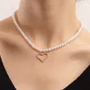 Kpop Harajuku Collana con ciondolo a forma di cuore in cristallo cavo con catena di perle per gioielli da sposa con girocollo da sposa