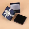 Present Smycken Box för halsband Armband Örhängen Ringpapper Förpackning Boxar Smycken Arrangör Förvaring Ribbon Bow Packing Boxes Container