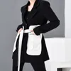 EAM Ship Fit Black Contrast Color Big Pocket Bandage Jacket Lake Lonate Ricke Women Paste Spring 1M50001 201026