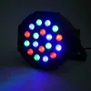 Yeni Tasarım 30 W 18-RGB LED Oto / Ses Kontrolü DMX512 Yüksek Parlaklık Mini Sahne Lambası (AC 110-240 V) Siyah * 2 Parti Hareketli Baş Işıkları