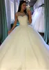 Sparkly Sequins Tulle Ball Gown Wedding Dresses Sleevelss Bridal Gowns With Beadings Jewel Neck Glitter Princess Bride Dress Vestidos de Novia