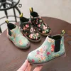 秋の女の子ブーツPUレザー防水子供子供の赤ちゃんの靴ファッションフラワージップローマの女の子Martin Printing 220222