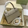 الكتف حقيبة crossbody حقيبة يد مصمم محفظة محفظة محفظة حمل نصف القمر مصغرة النقش التمساح أكياس القابض التمساح النساء الفاخرة دلو نوع حقيبة الظهر M117