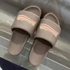 2022 high quality new women's classic slippers luxury designer shoes canvas rubber non slip soled sandals leisure fashion beach slippers sizes 35-40