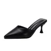 Pantofole Donne coreane Tacchi sottili 4.5CM Dots Mules Talons Feminino Ladies Pu Leather Scarpe a punta Chaussure Half Slide Shoes